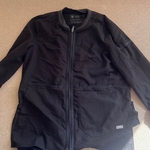 Fig black bellery scrub jacket
